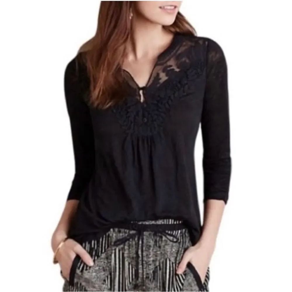 ✨Anthro Meadow Rue Womens Black Linen Crochet Embroidery Henley Sz Medium Top✨
